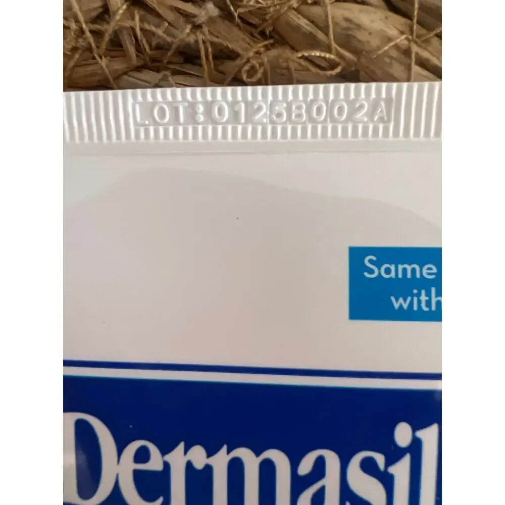 Derma Cell labs pharmaceutical research fresh aloe bottle, body lotion 8 fl oz.